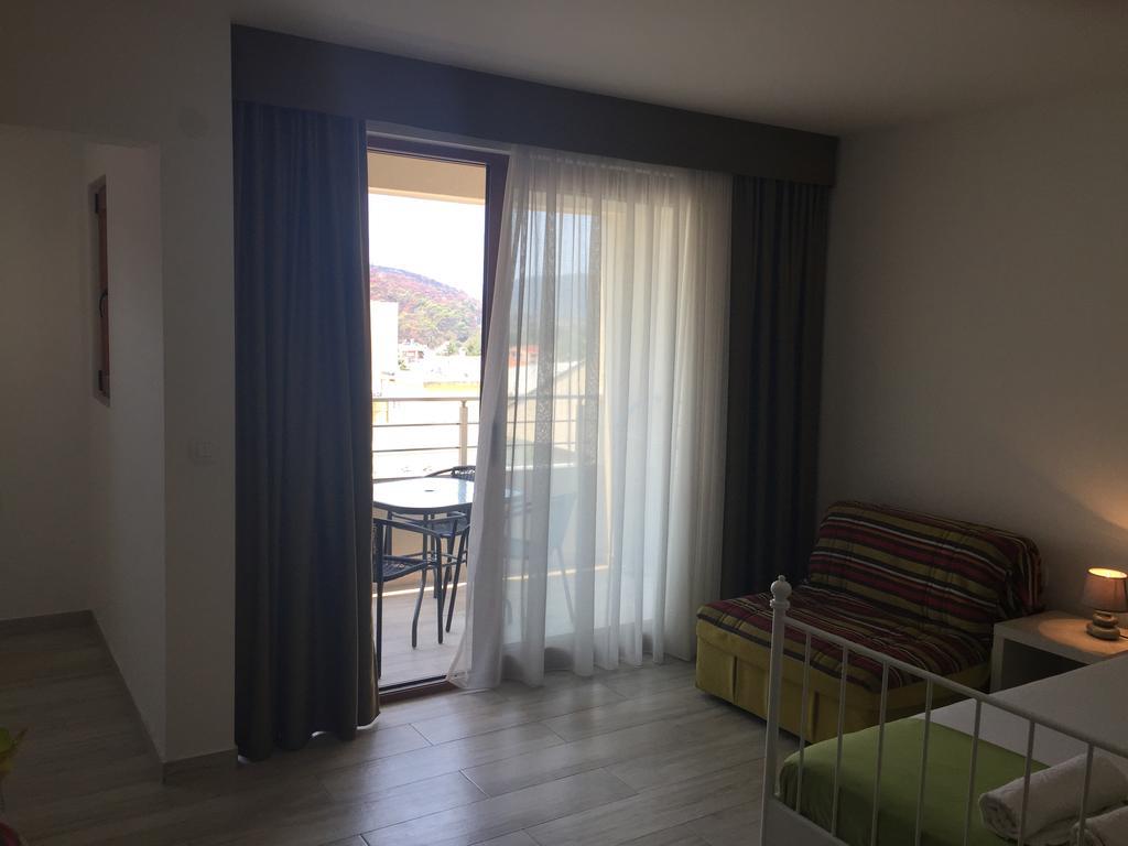 Apartments Matkovic Lux 苏托莫雷 外观 照片